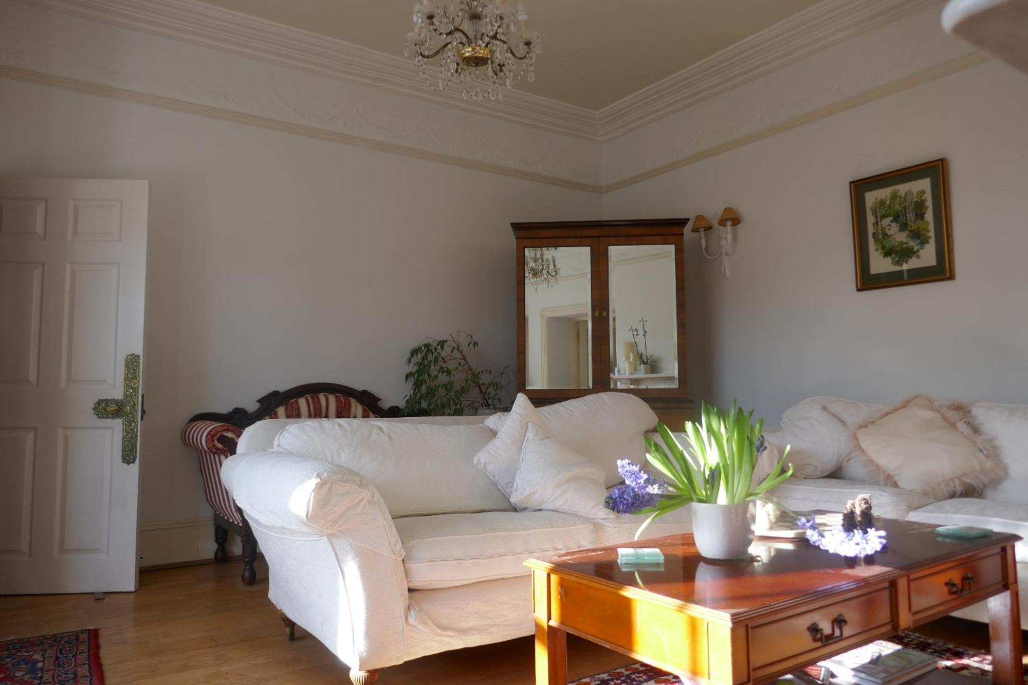 Kerrington House Hotel Аксминстър Екстериор снимка