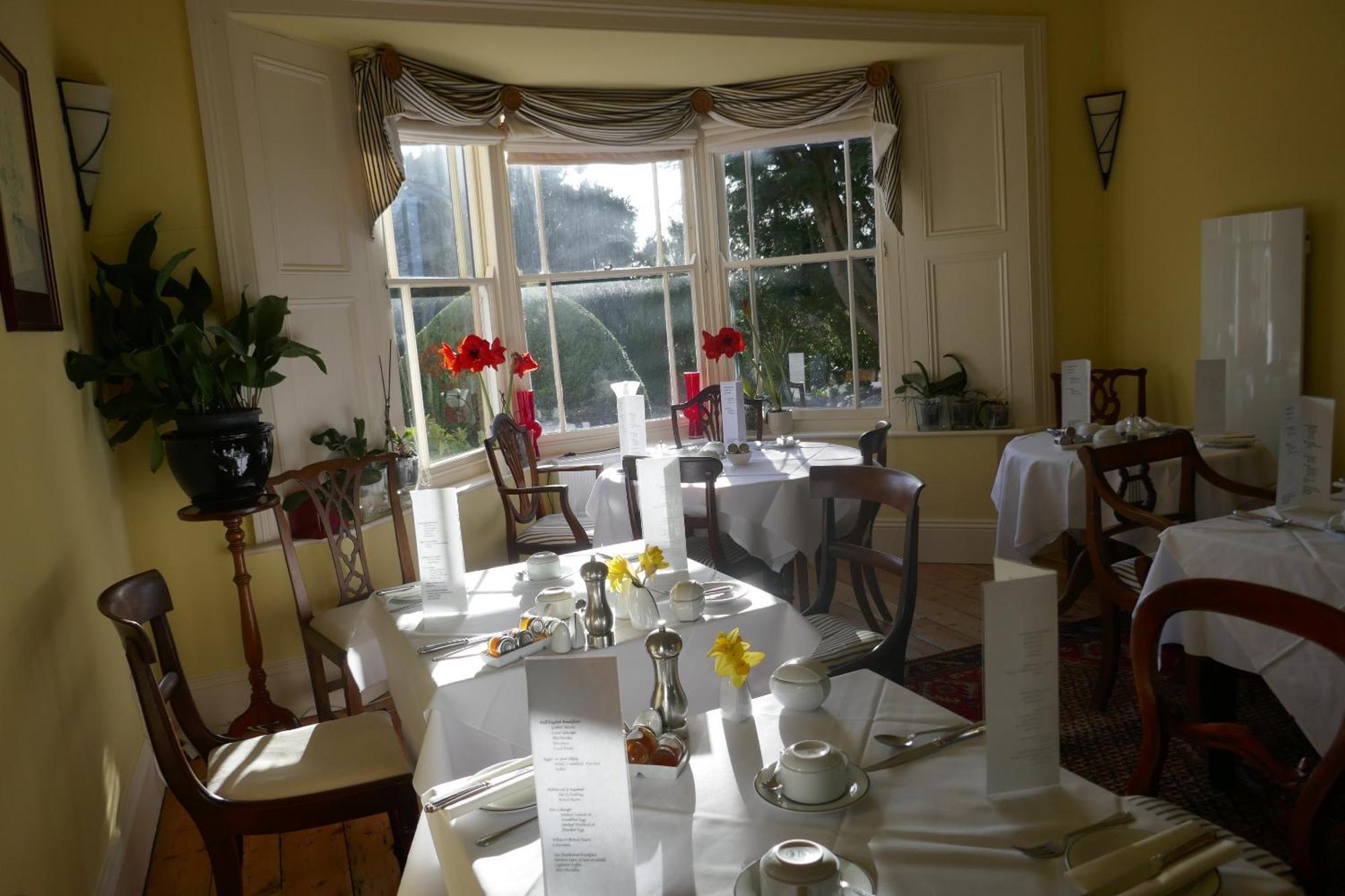 Kerrington House Hotel Аксминстър Екстериор снимка